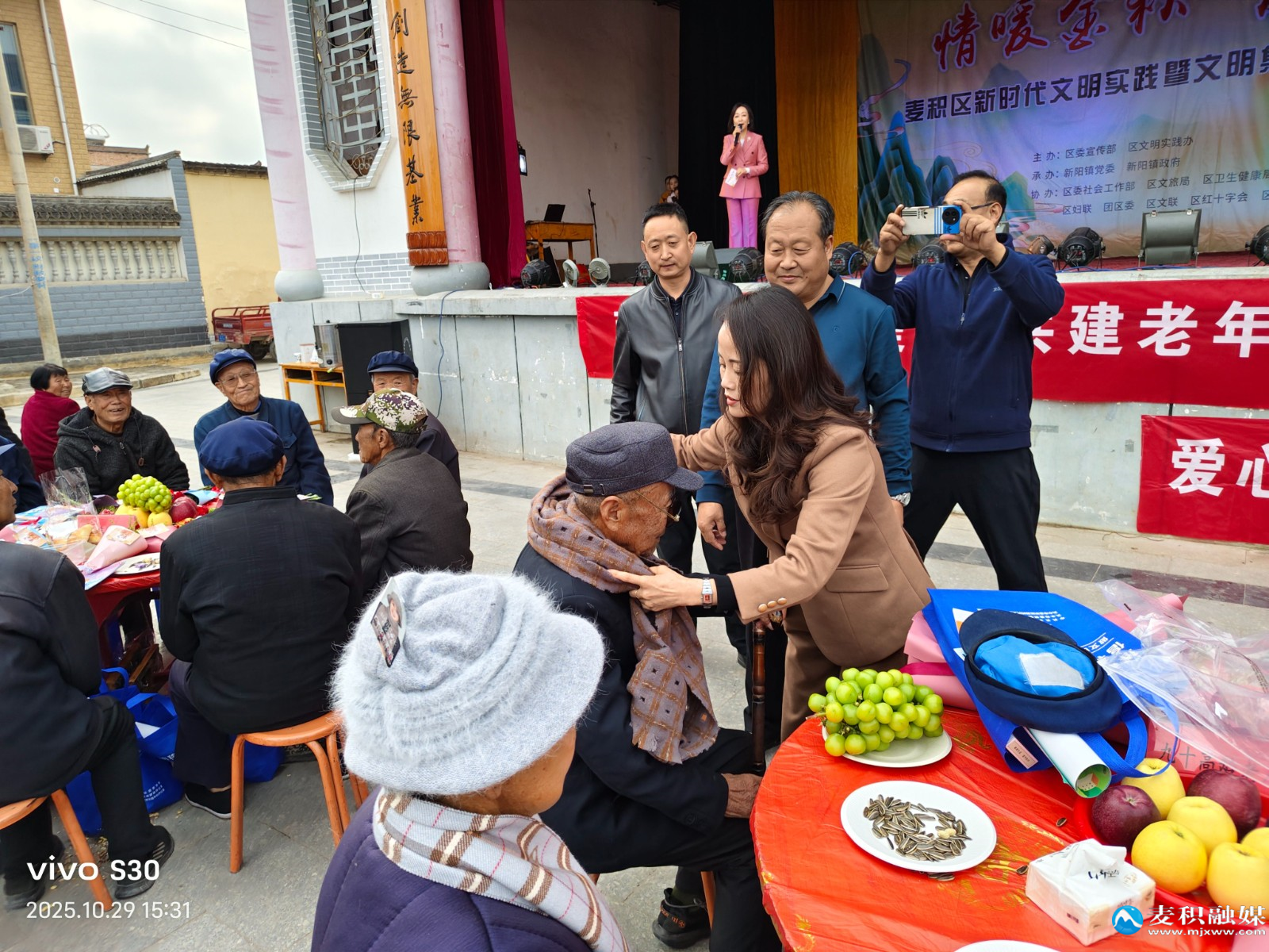 a1f471fe8dbbb492abebddb8861f22e a1f471fe8dbbb492abebddb8861f22e