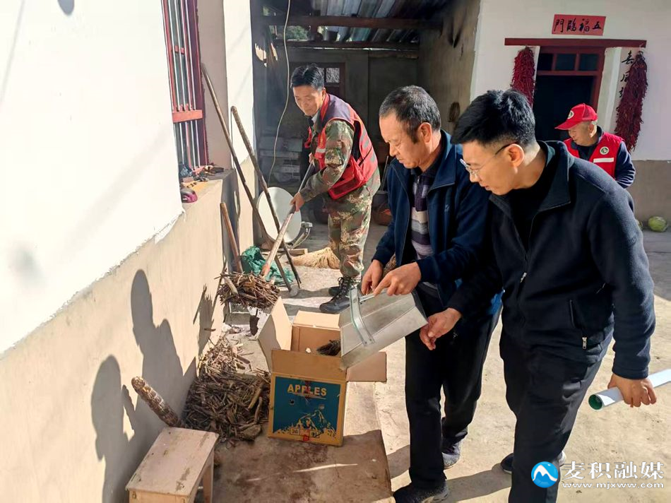 0ac76e0cfad8dc7e8709fb6f0efbe856