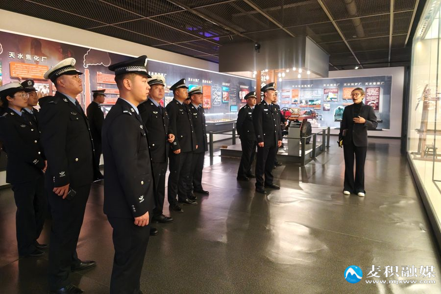 微信图片_20251016145536_140_105 微信图片_20251016145536_140_105