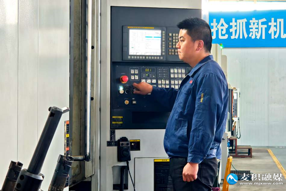 4e5bc869dbd35c00b4744d62f61f8f77